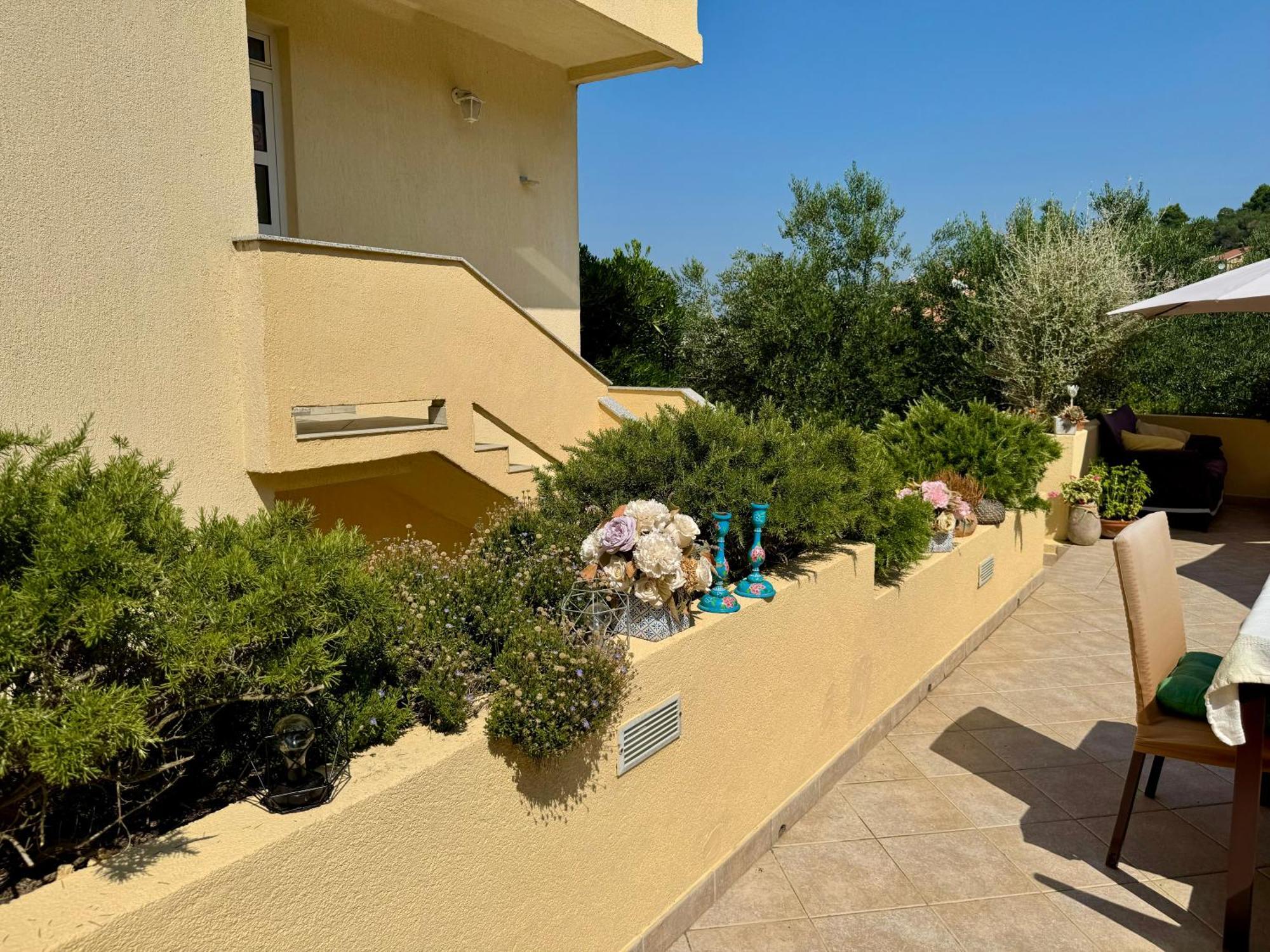 Apartments Maricic Banjol Exterior foto